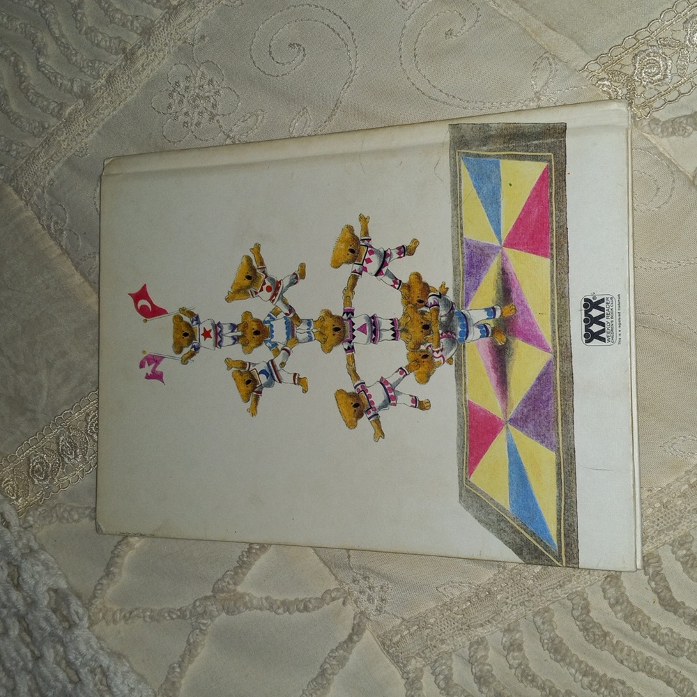 Vintage 1971 Bear Circus Hardcover Book by William Pene du Bois 42 Pages - Picture 4 of 16